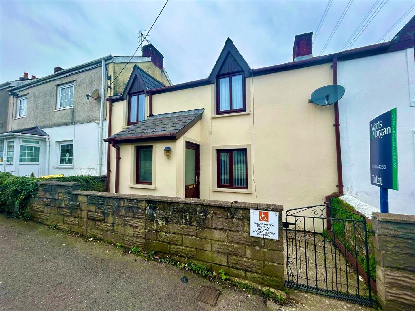 Crown Road, Kenfig Hill, Bridgend County Borough, CF33 6EN